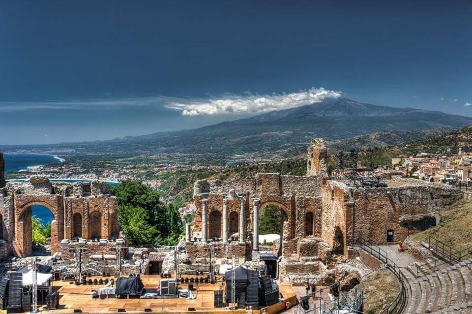 Al Teatro Antico Rooms & House Taormina Exterior foto